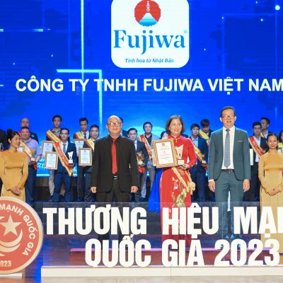 Fujiwa Việt Nam vinh dự đón nhận danh hiệu "Top 10 Thương Hiệu Mạnh Quốc Gia 2023" do Hội Chống Hàng giả và Bảo vệ Thương hiệu TP. Hà Nội và Công ty Cổ phần Tư vấn và Truyền thông Đất Việt (DatViet Media) trao tặng